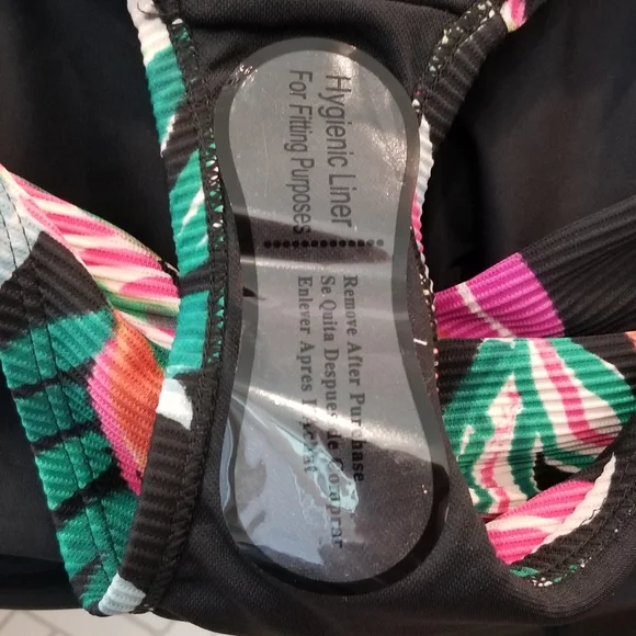 Time & Tru 3-pc Swim Suit, NWT (2 Tops/1 Bottom) - Picture 3 of 3